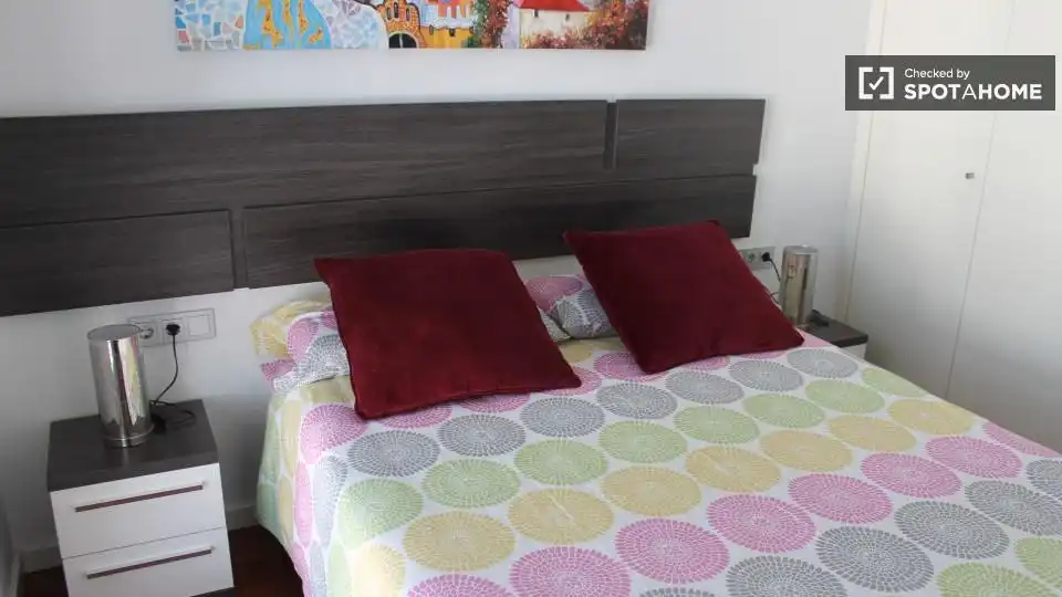 Flat for rent in Sant Pere, Sta. Caterina i la Ribera