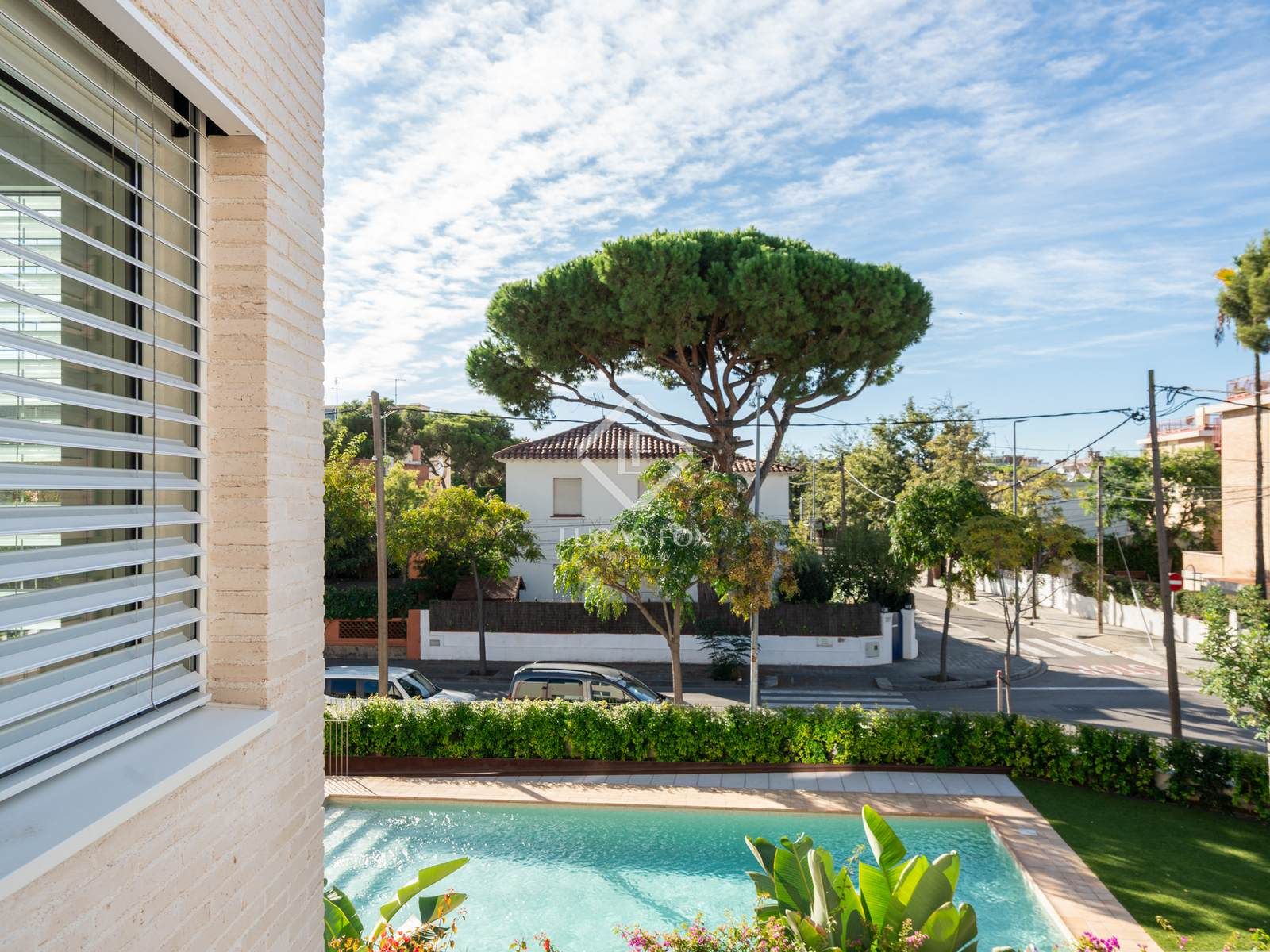 Vista exterior de Piso de alquiler en Castelldefels con Aire acondicionado, Jardín privado y Terraza