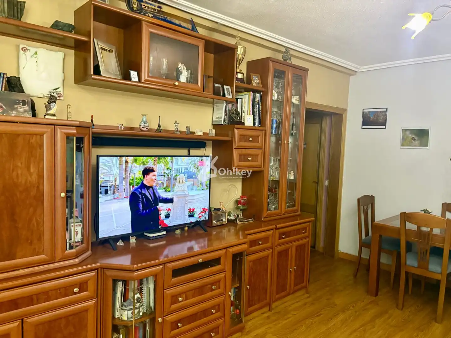 Sala de estar de Piso en venta en Villablino con Calefacción, Trastero y Amueblado