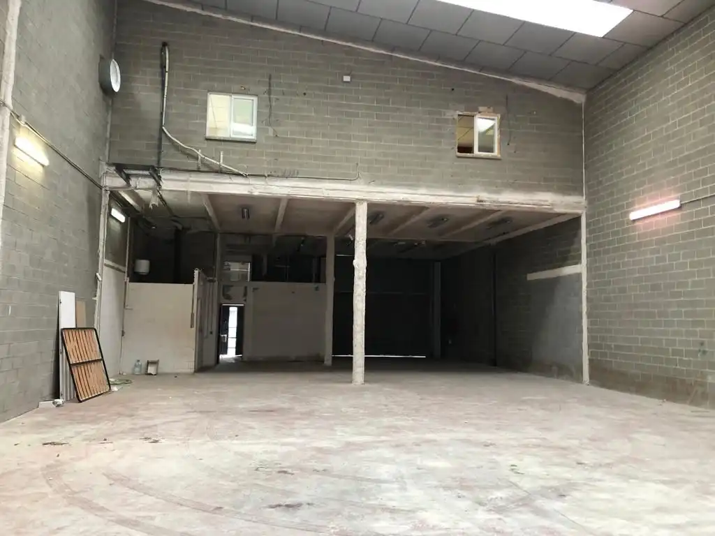 Industrial building to rent in Carrer de l'Oliverar 12, imagen 6