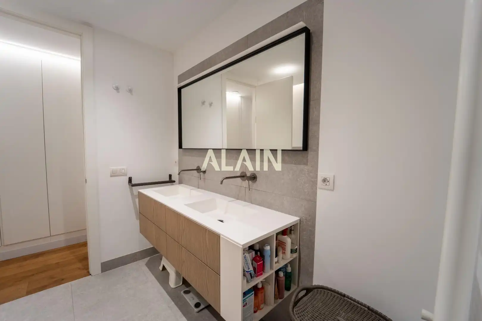 Bany de Pis en venda en Valencia amb Aire condicionat, Calefacció i Parquet