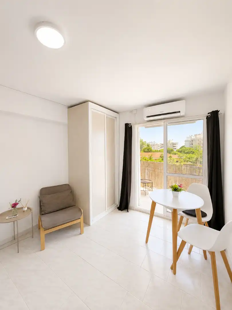 Terraza de Estudio en venta en Benalmádena con Aire acondicionado, Amueblado y Piscina comunitaria