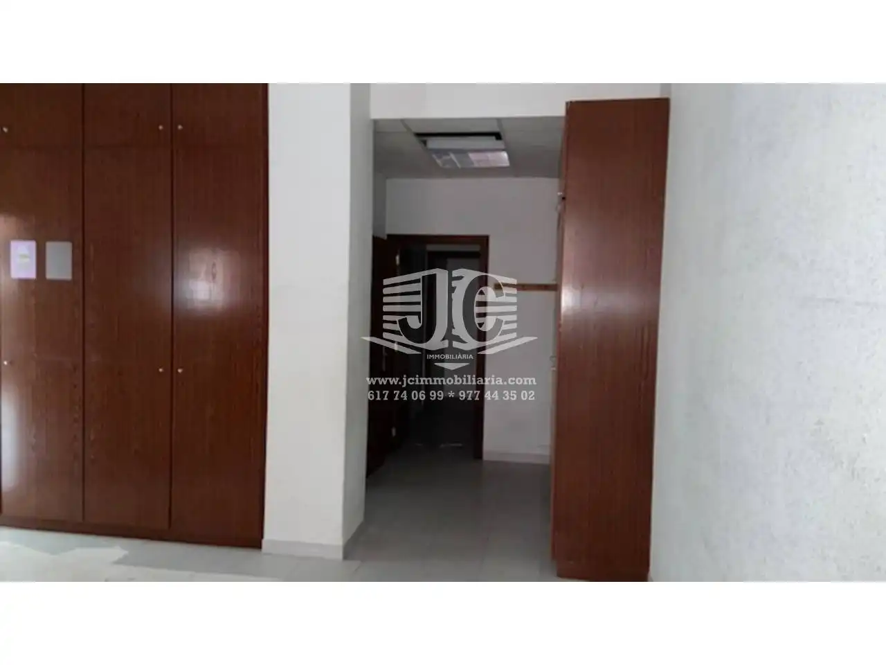 Bedroom of Commercial properties for rent in Tortosa