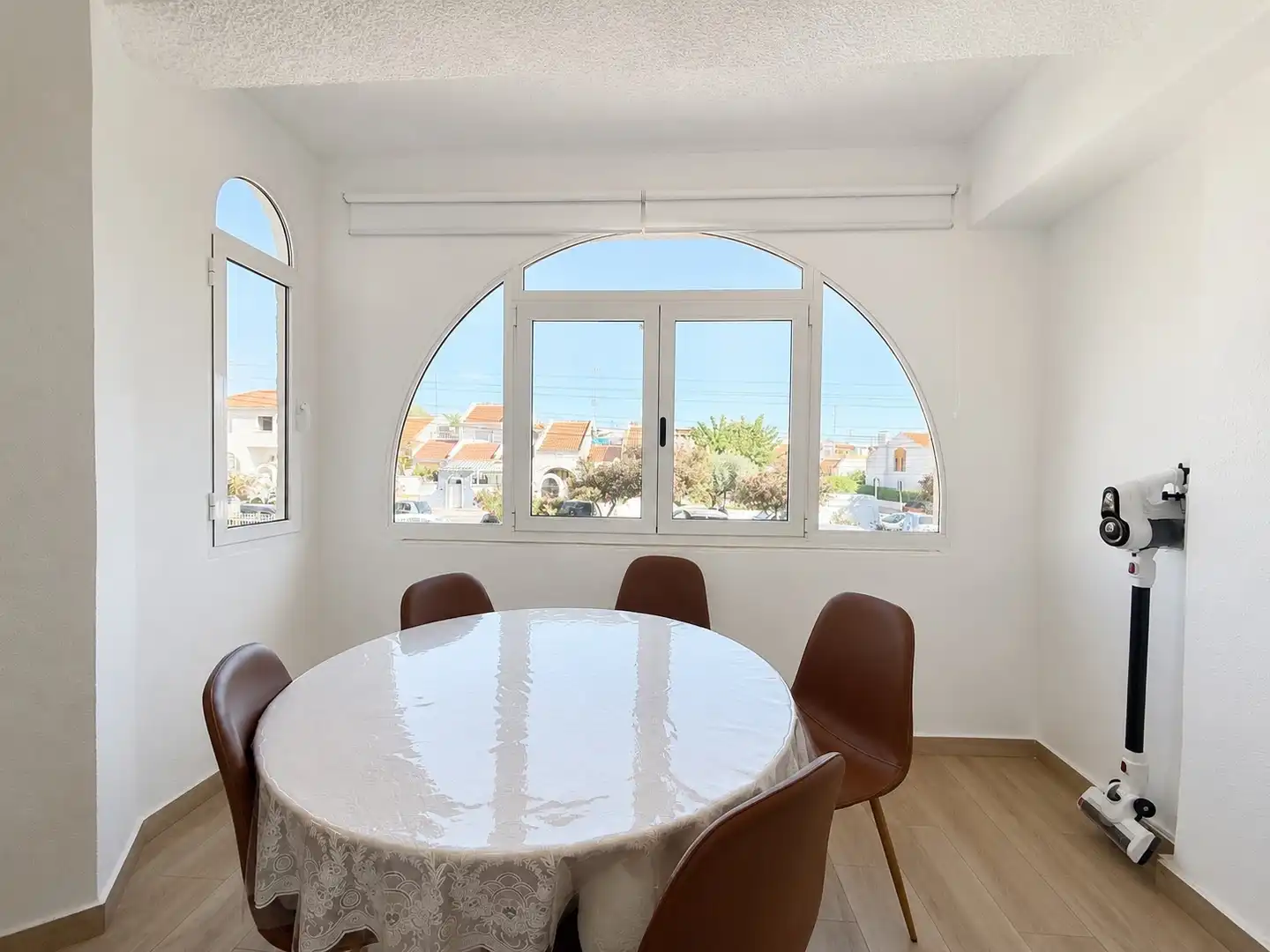 Dining room of Apartments for rent in Torrevieja  with Air Conditioner, Heating and Swimming Pool