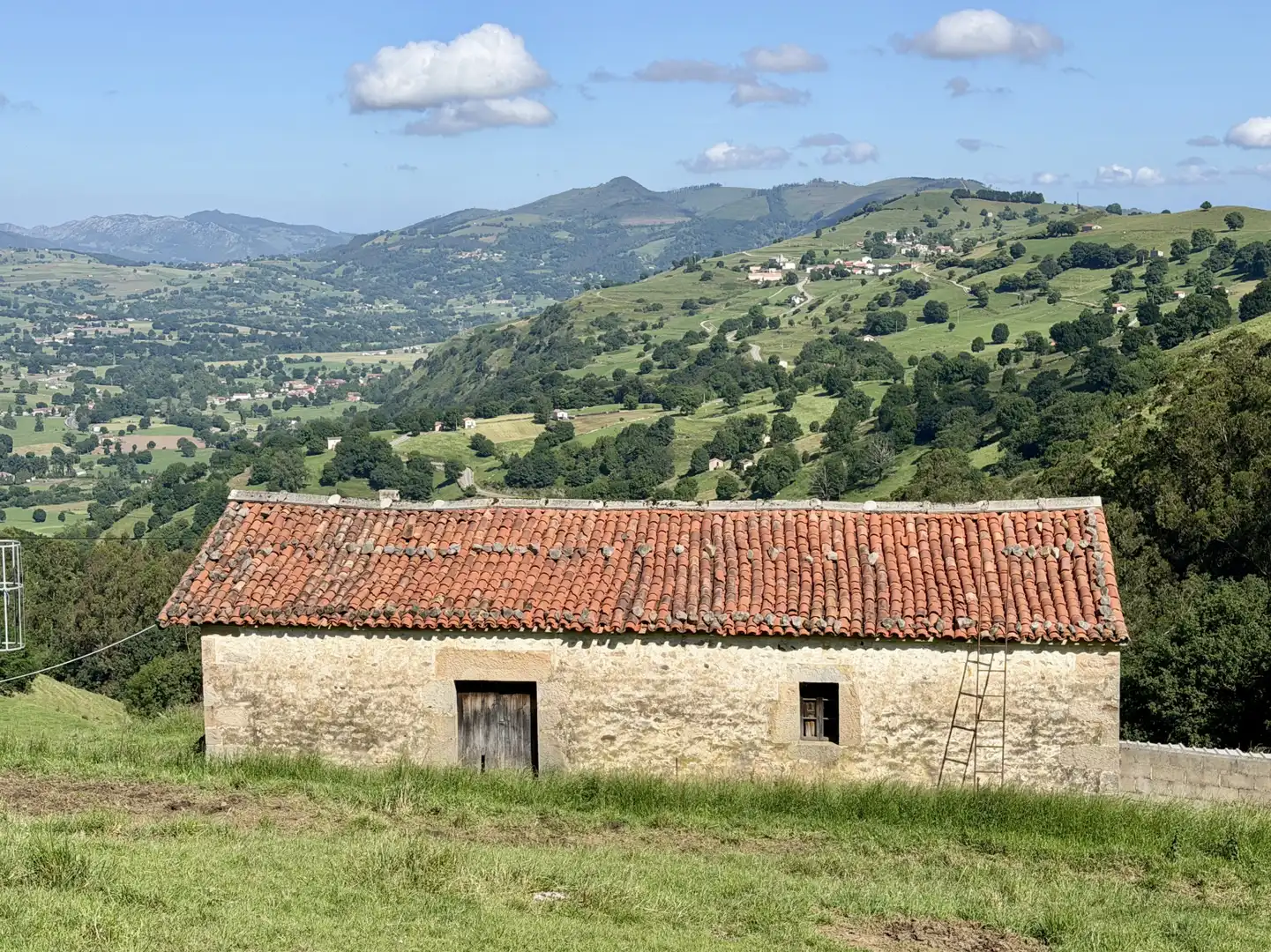 Vista exterior de Casa o chalet en venta en Villacarriedo
