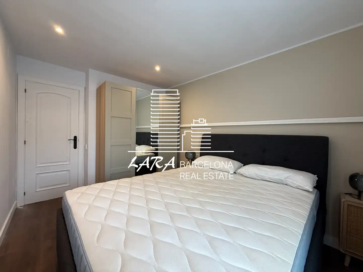 Bedroom of Flat for sale in Montmar