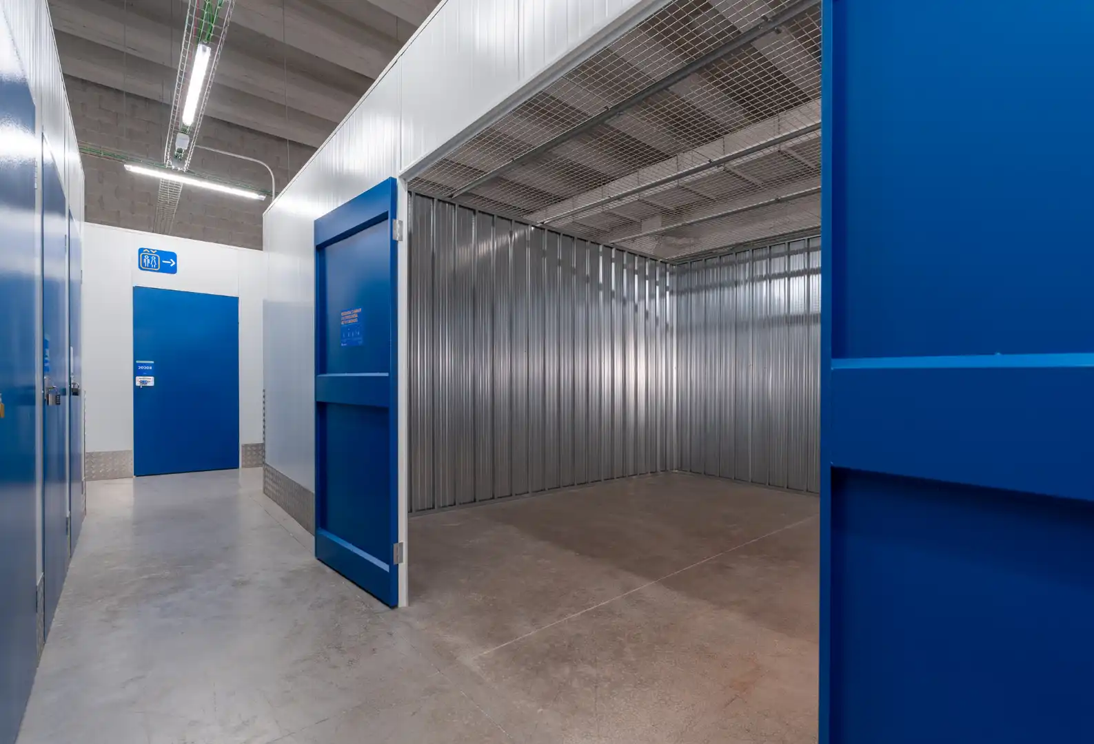 Storage room for rent in Sevilla  with Alarm