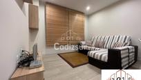 Living room of Apartment to rent in  Cádiz Capital  with Air Conditioner