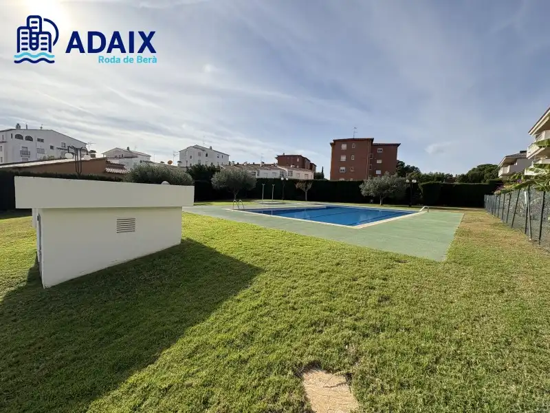 Casa adosada en venta en Roda de Berà