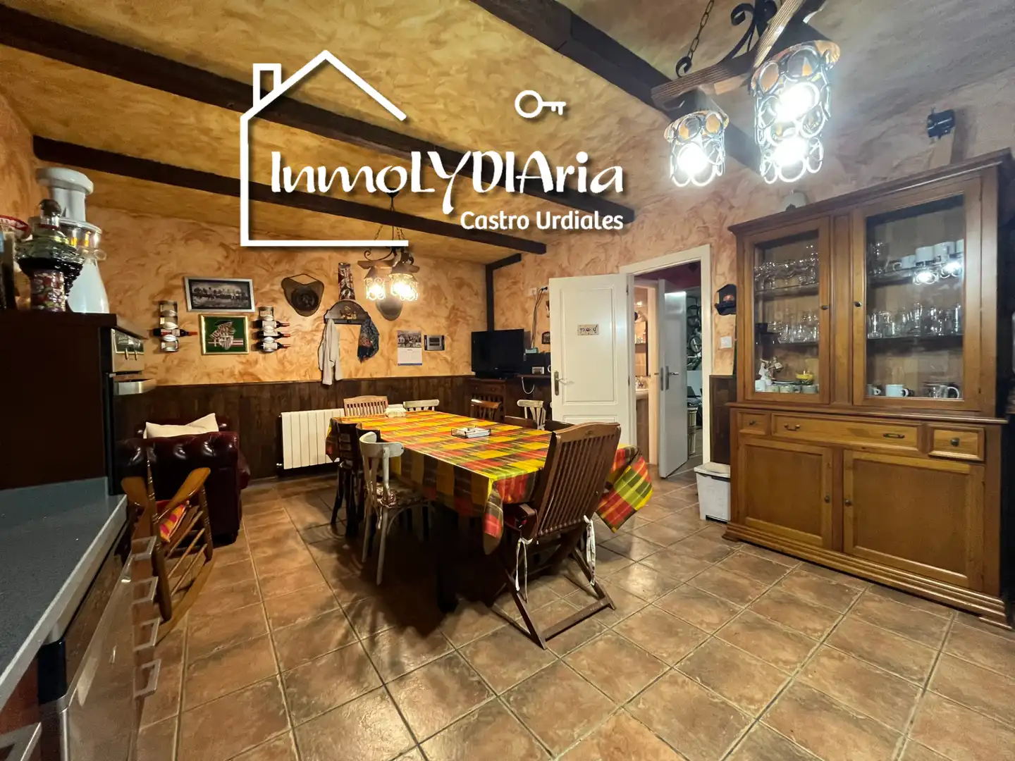 Casa o chalet en venta en Castro-Urdiales con Calefacción, Jardín privado y Parquet