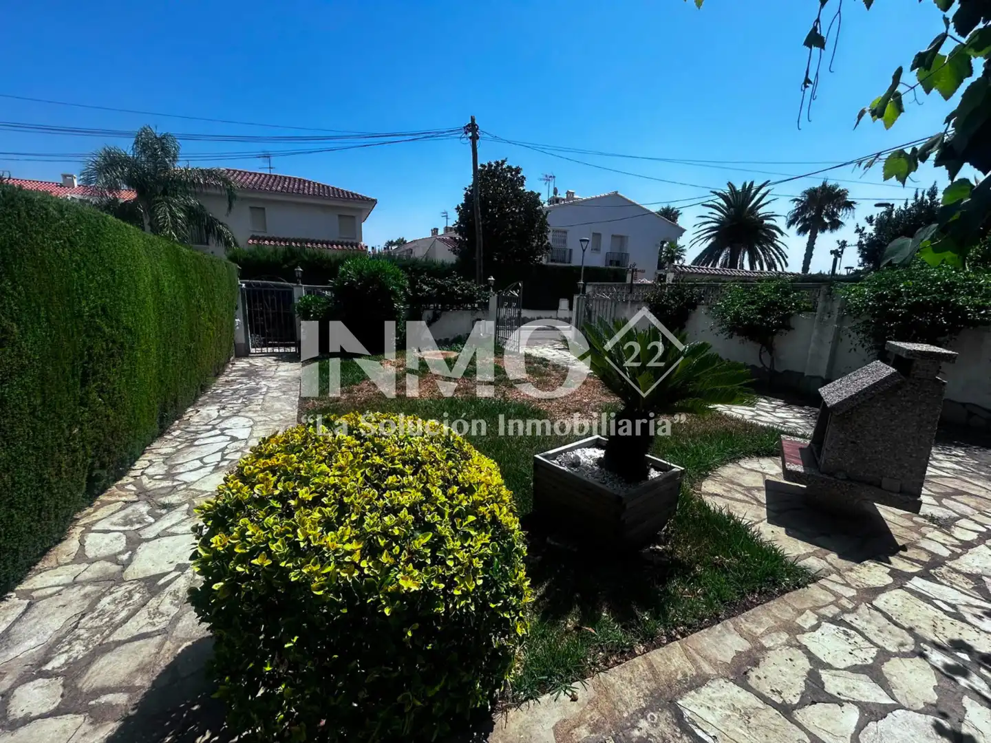 Terraced house with garden for sale in Carrer Aranjuez, imagen 2