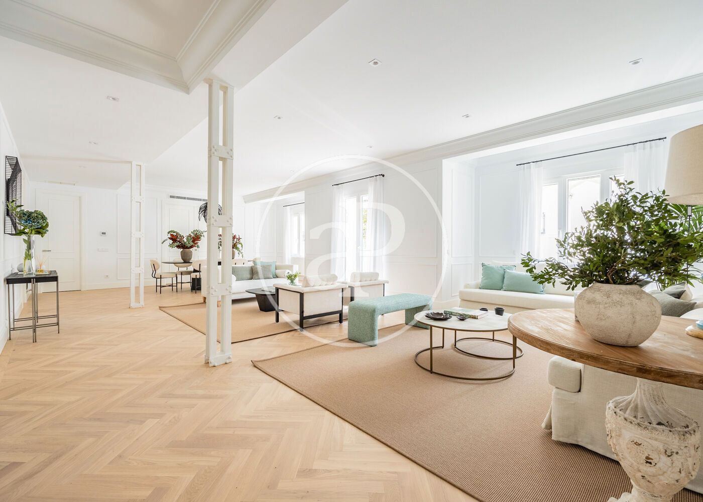 Living room of Flat for sale in  Madrid Capital  with Air Conditioner, Heating and Storage room