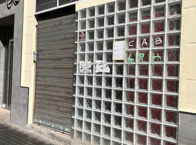 Local comercial en Venta en Calle de Vidal de Canellas en Ciudad Jardín - Parque Roma