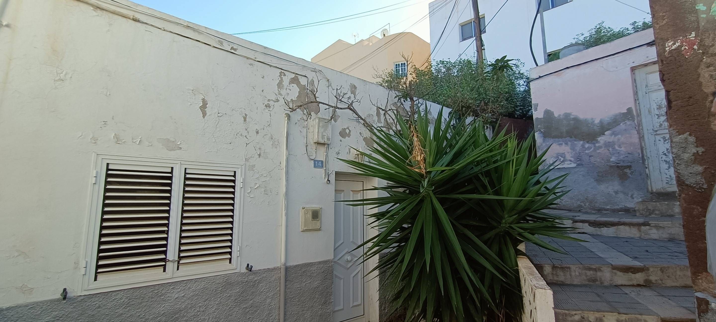 Vista exterior de Residencial en venda en San Cristóbal de la Laguna