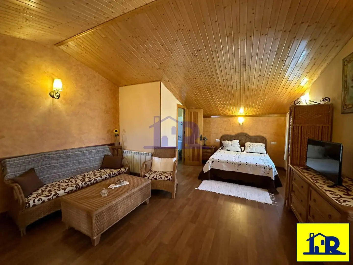Bedroom of Houses for sale in Villar de Olalla  with Heating, Terrace and Storage room