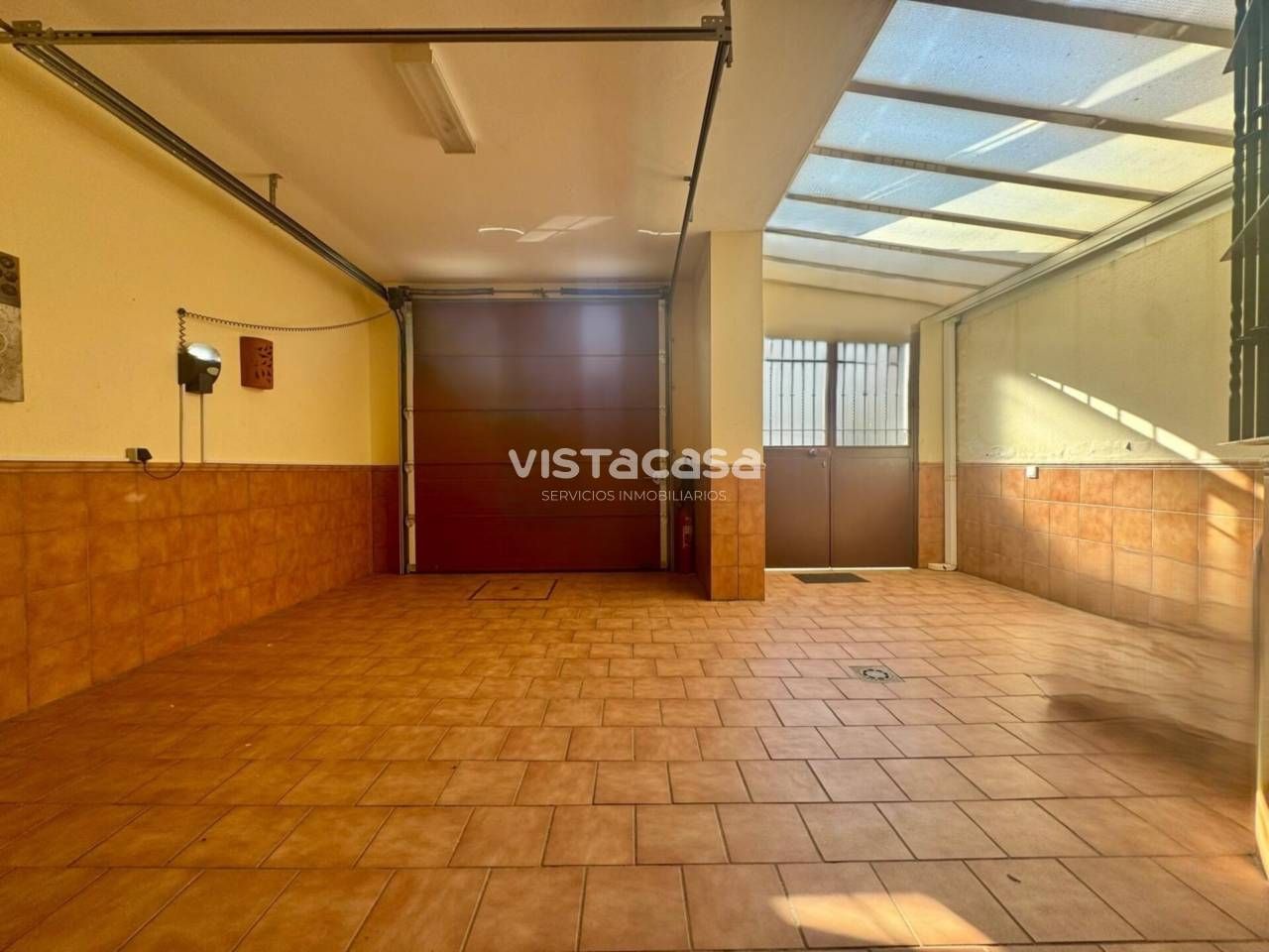 Single-family semi-detached for sale in Mairena del Alcor  with Air Conditioner, Heating and Terrace