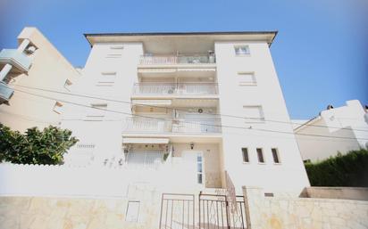 Exterior view of Planta baja for sale in El Vendrell  with Air Conditioner and Terrace