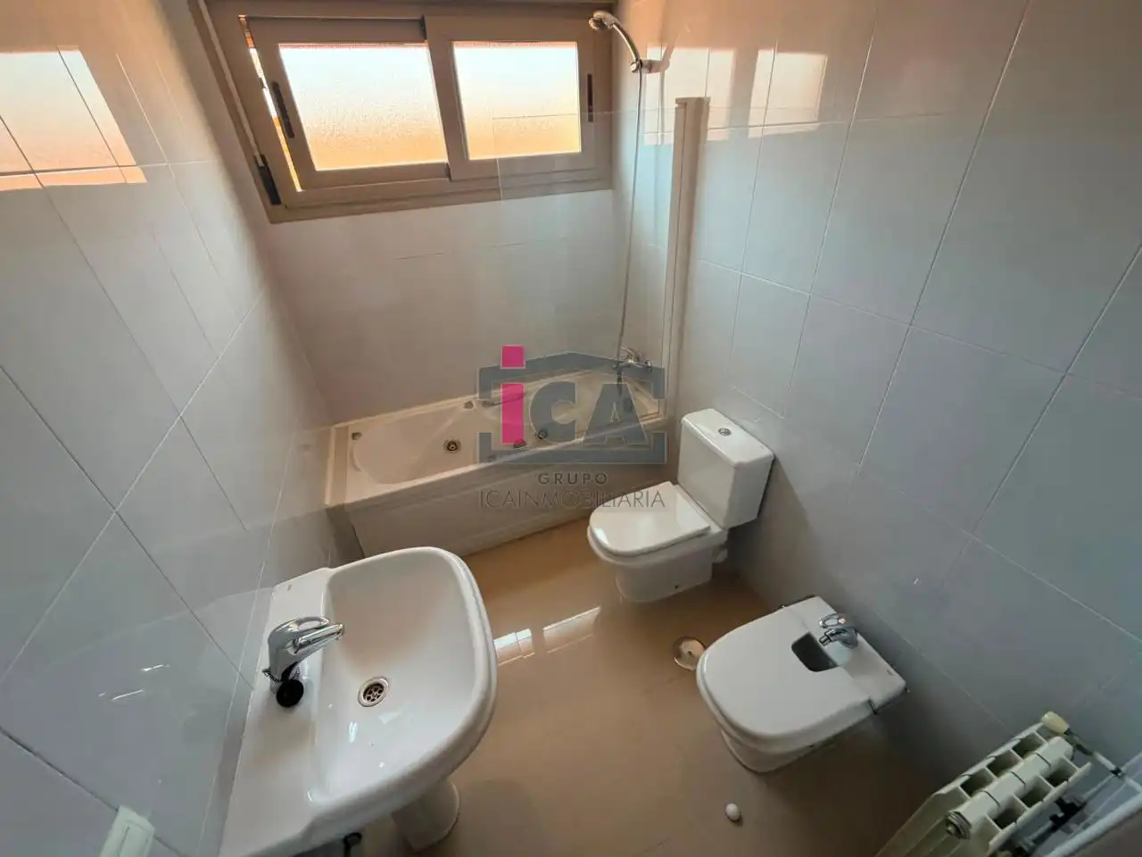 Bany de Àtic en venda en Cáceres amb Aire condicionat, Calefacció i Terrassa