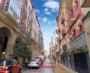 Vista exterior de Pis en venda en  Logroño amb Aire condicionat i Calefacció