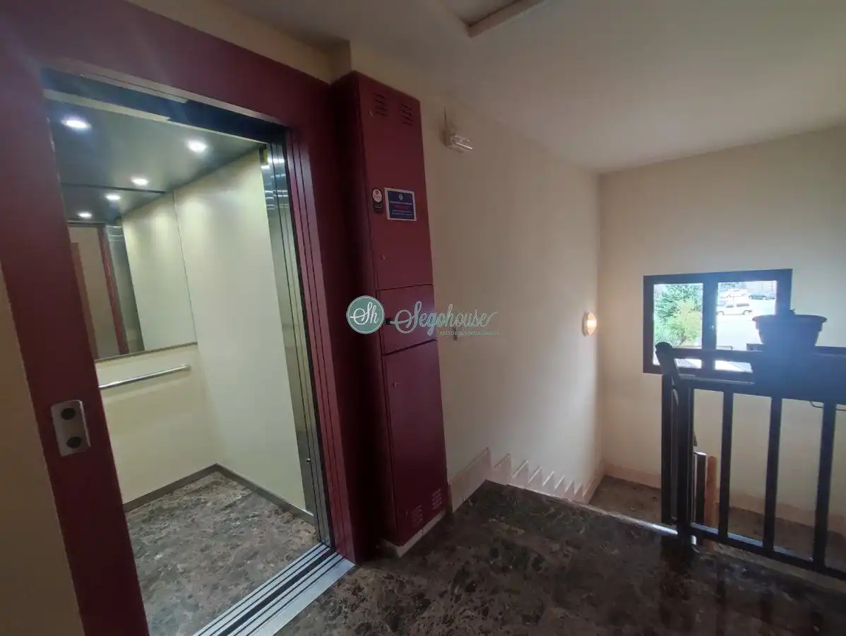 Flat for sale in Palazuelos de Eresma  with Heating, Storage room and Community pool
