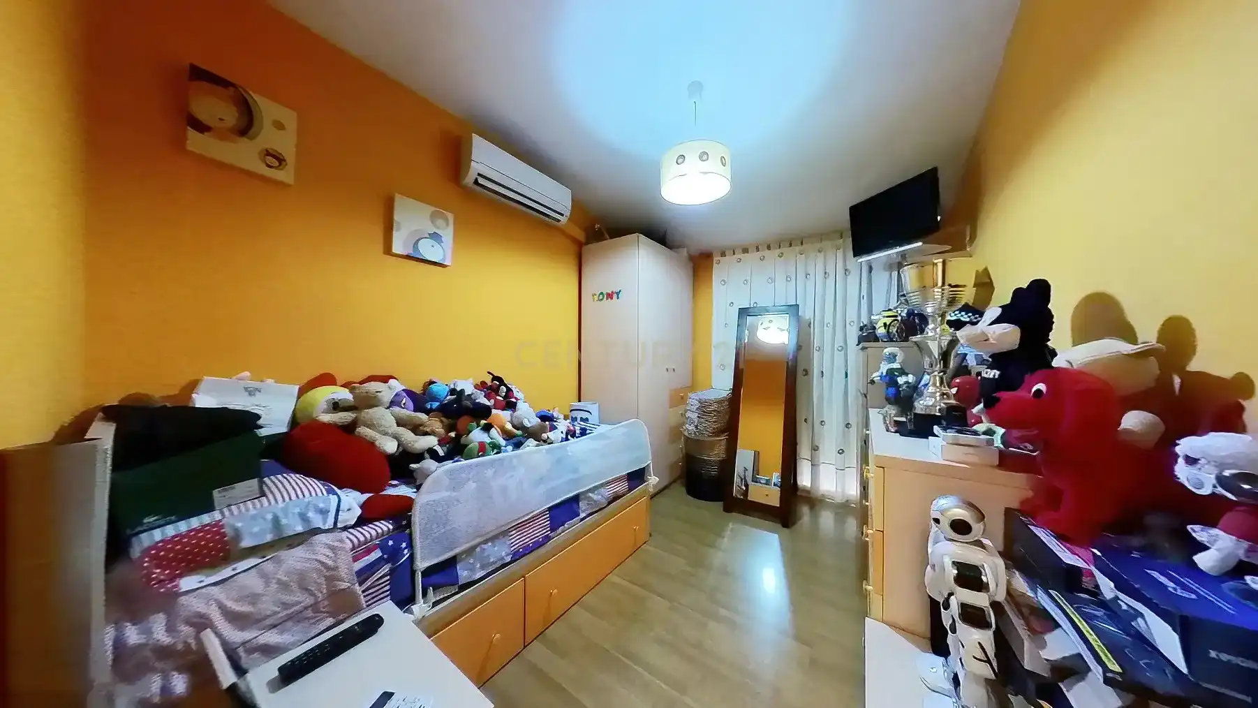 Dormitori de Casa o xalet en venda en Lliçà d'Amunt amb Aire condicionat, Jardí privat i Traster