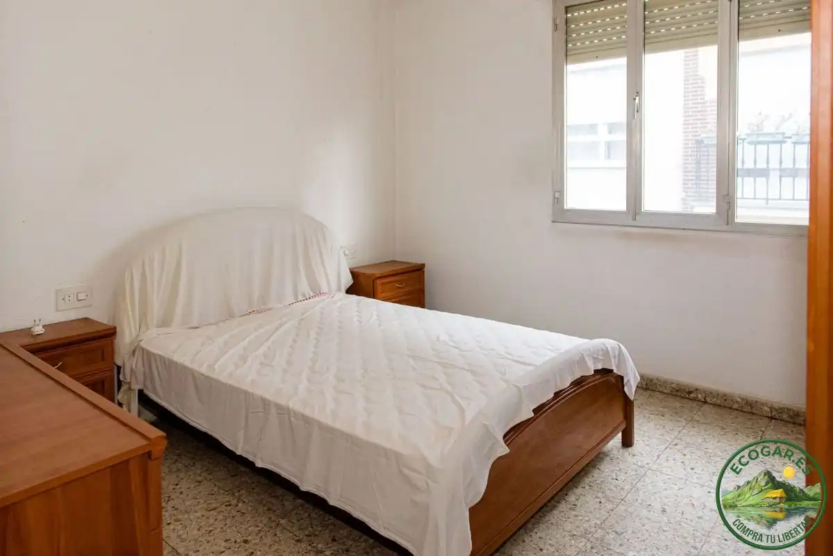 Bedroom of Houses for sale in Cacabelos  with Heating and Terrace
