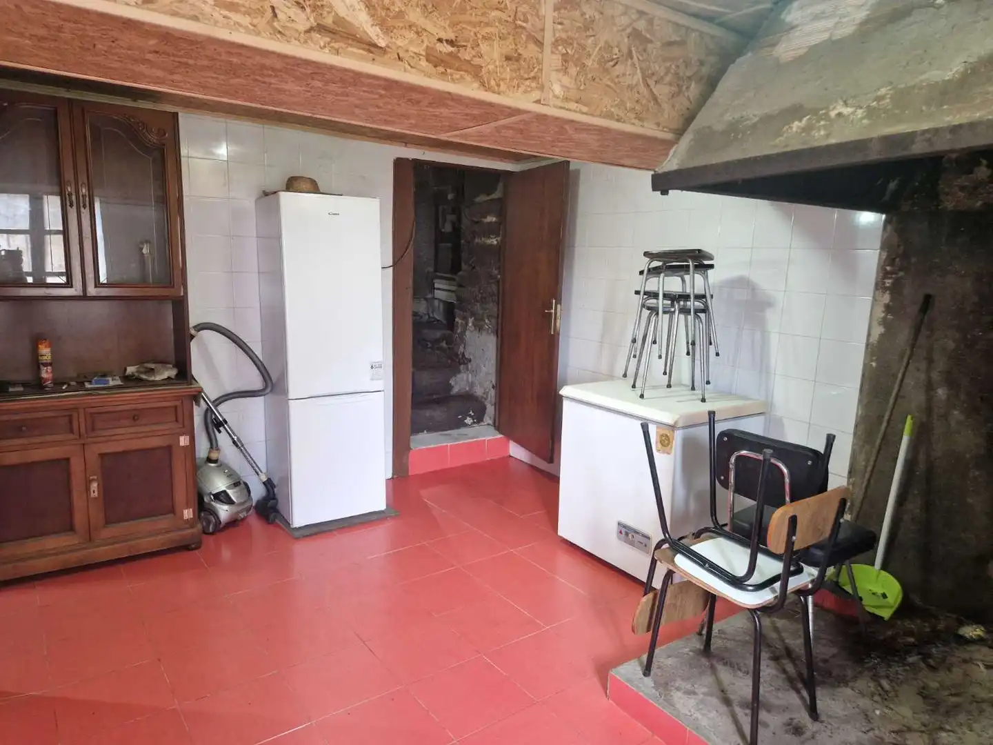 Detached homes for sale in Teo  with Storage room and Furnished