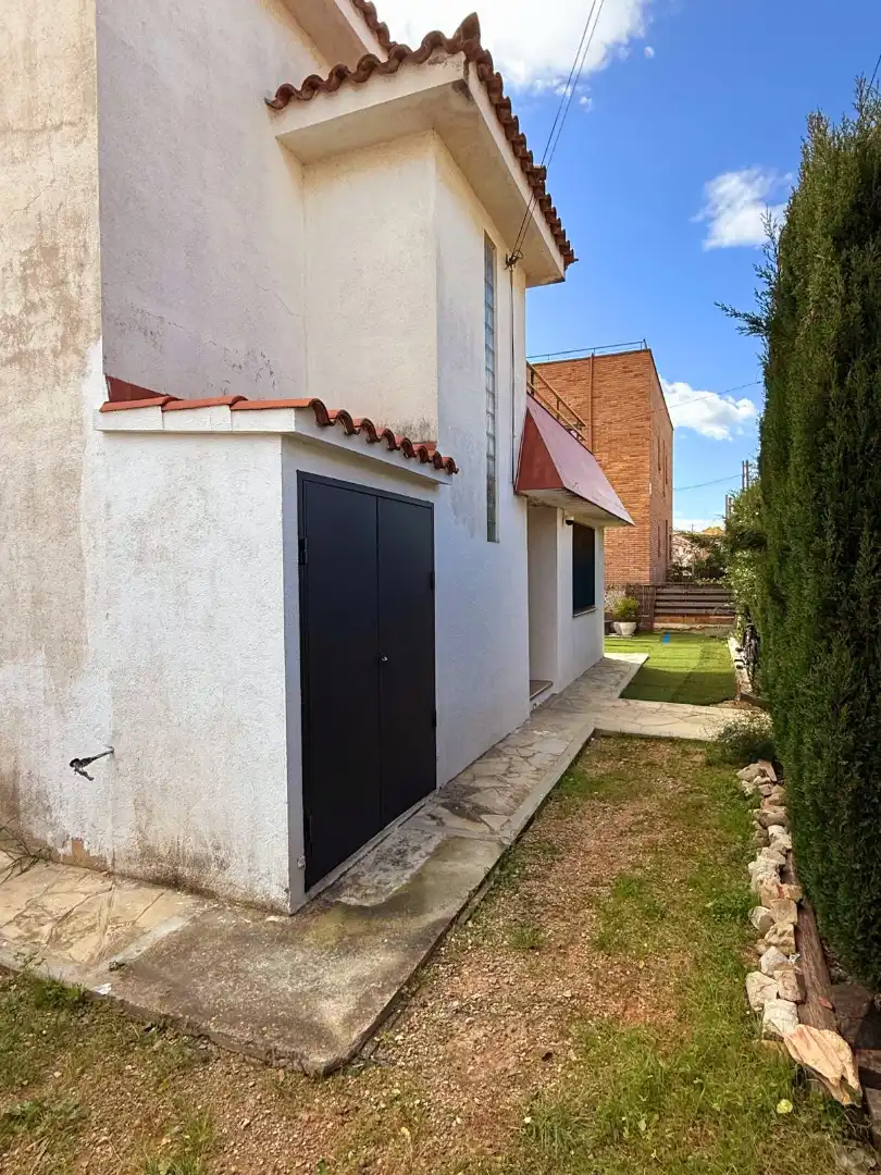 Vista exterior de Casa o chalet en venta en Torredembarra con Aire acondicionado, Calefacción y Jardín privado