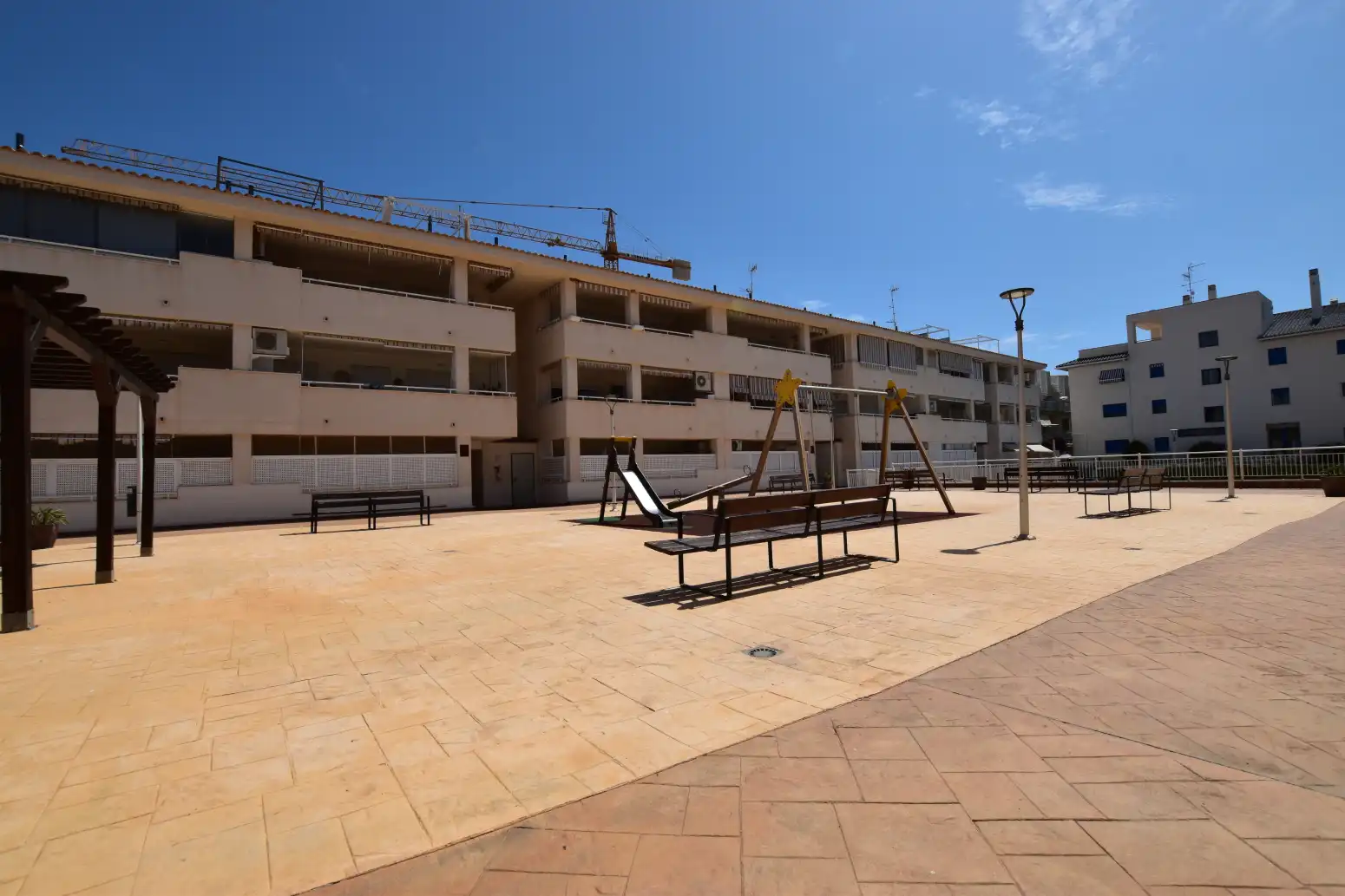 Außenansicht von Wohnung zum Verkauf in Puçol mit Heizung, Terrasse und Abstellraum