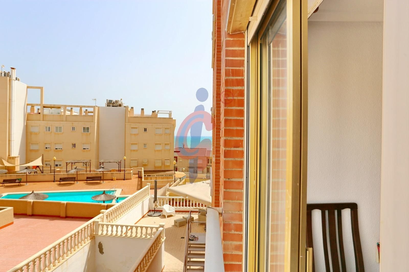 Terrassa de Pis en venda en Guardamar del Segura amb Traster