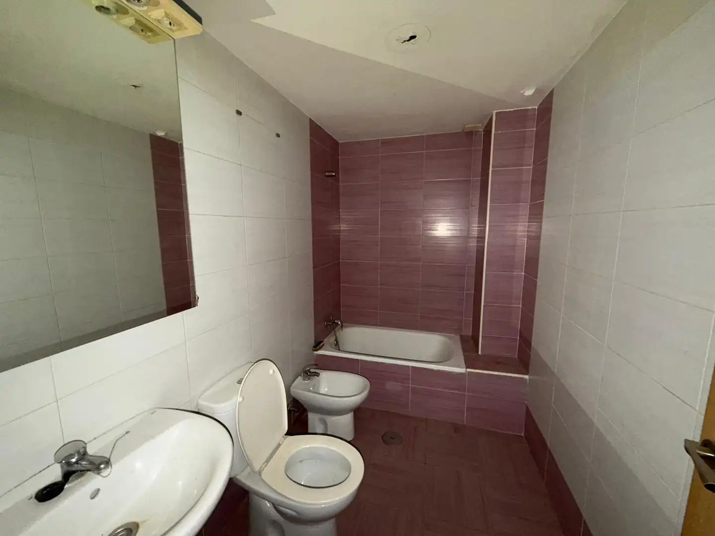 Badezimmer von Wohnung zum Verkauf in Mancha Real mit Abstellraum und Balkon