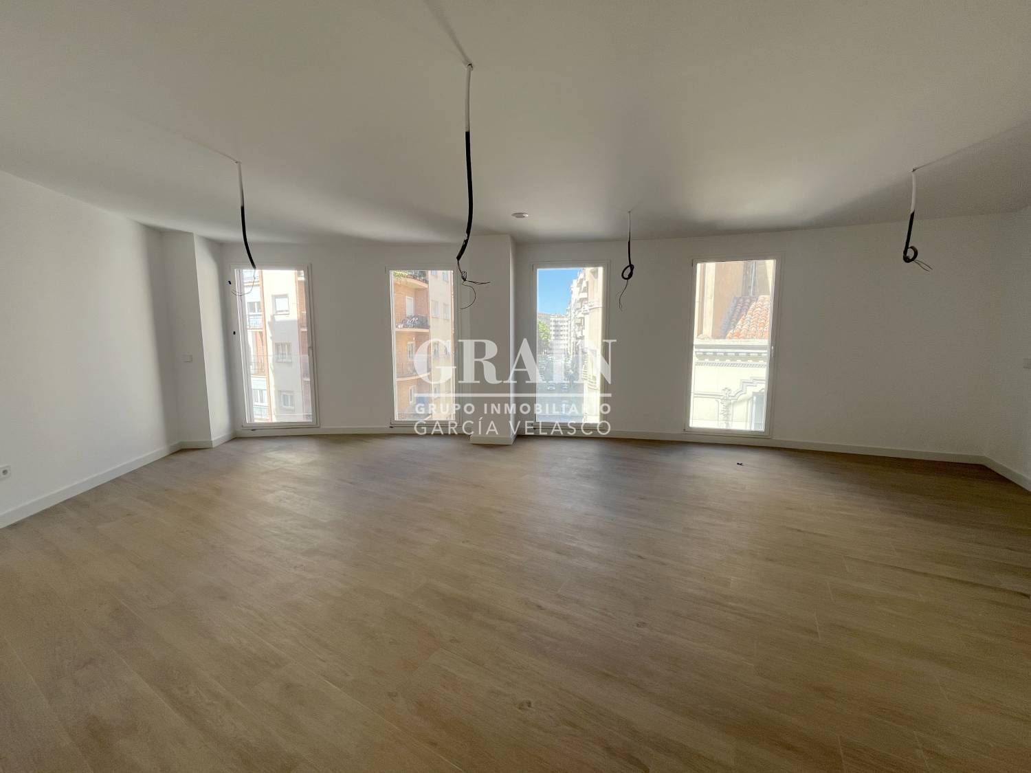 Vista exterior de Piso en venta en  Albacete Capital con Aire acondicionado, Calefacción y Trastero