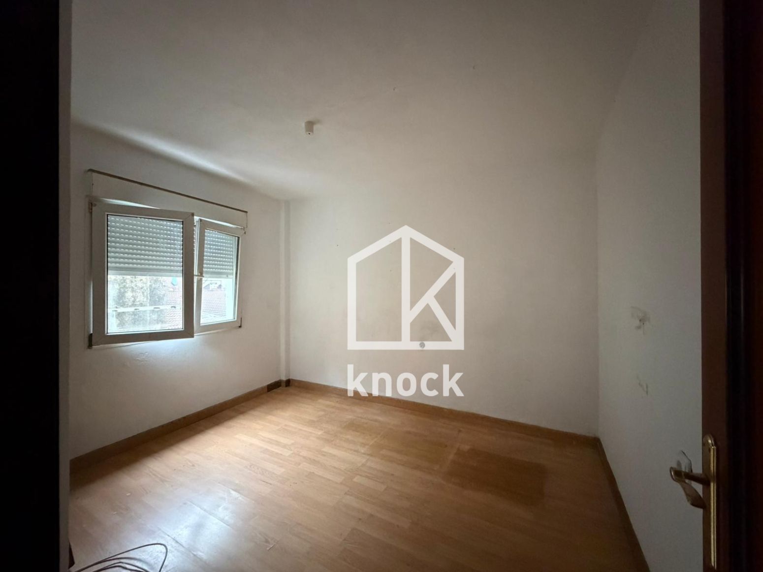 Dormitori de Pis en venda en Gijón  amb Calefacció