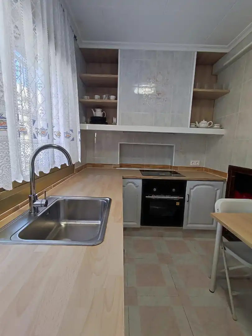 Cocina de Casa adosada en venta en Pineda de Mar con Terraza y Balcón