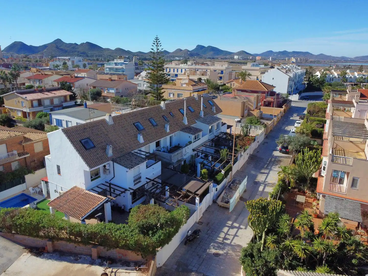 Exterior view of Duplexes for rent in Cartagena  with Air Conditioner, Heating and Terrace