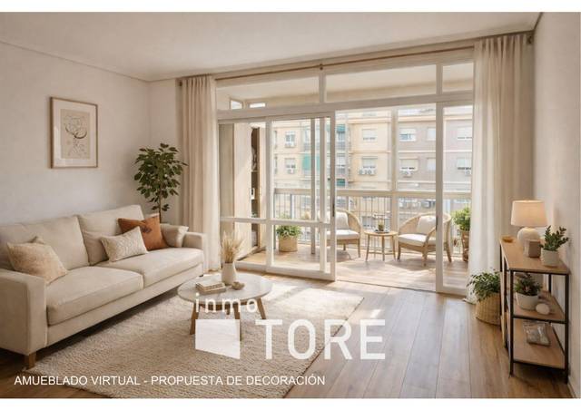 Piso en Venta en Perchel Sur - Plaza de Toros Vieja