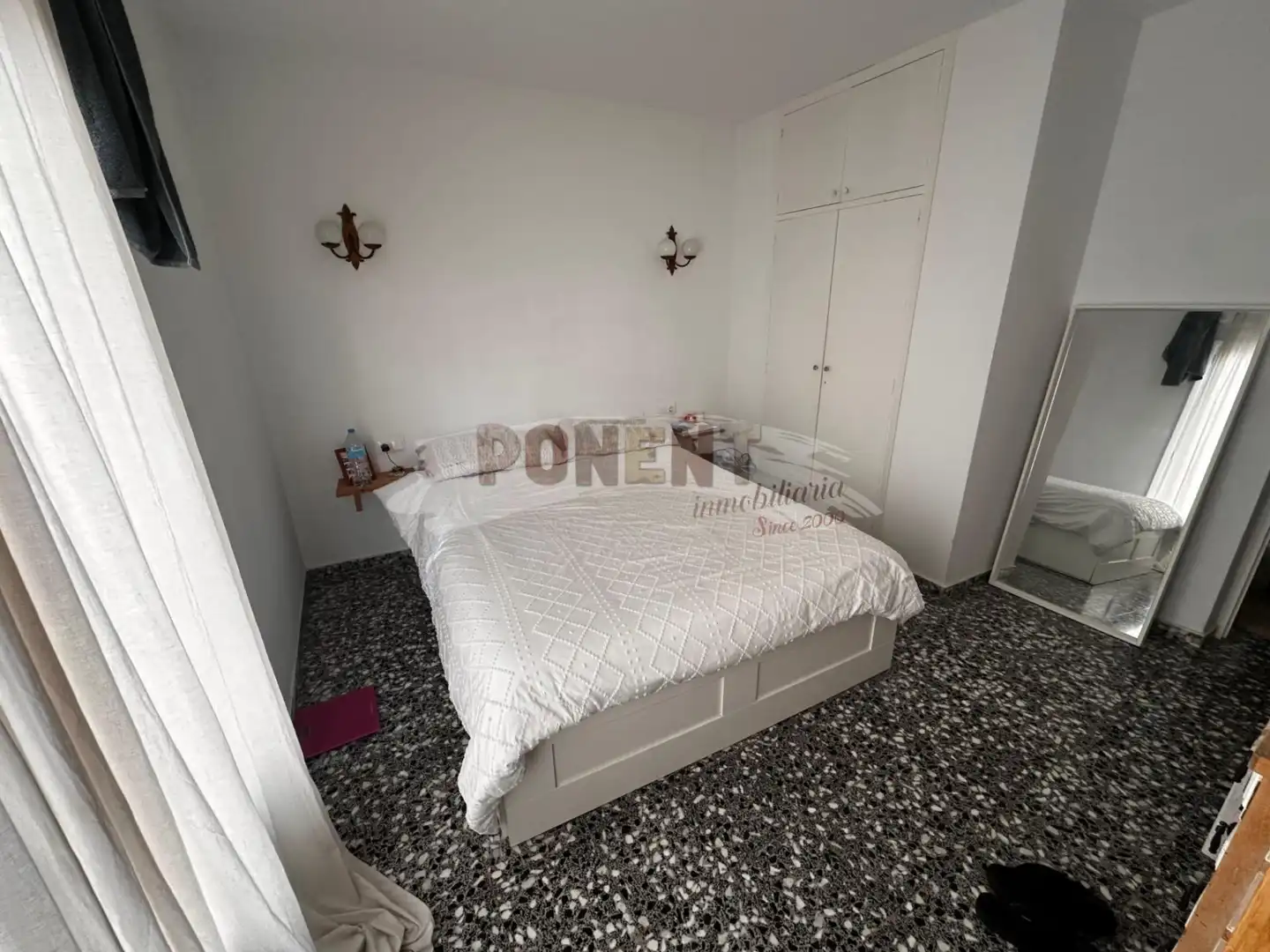 Habitación de Piso en venta en Santa Eulària des Riu con Balcón