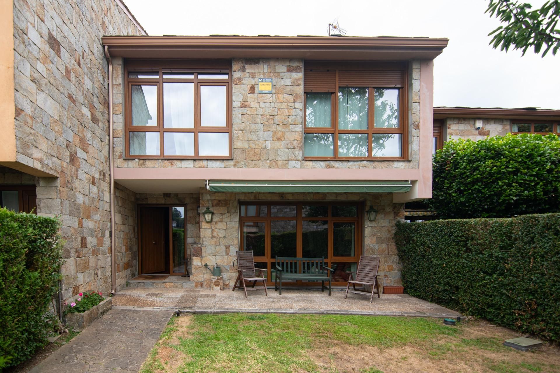 Exterior view of Single-family semi-detached to rent in Culleredo  with Heating, Private garden and Storage room