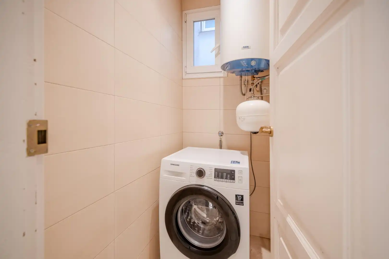 Baño de Piso en venta en Girona