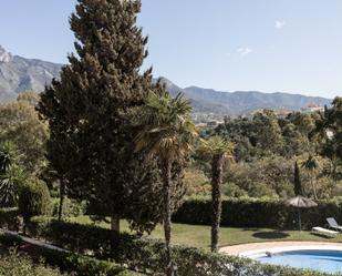 Jardí de Finca rústica en venda en Marbella amb Terrassa i Balcó