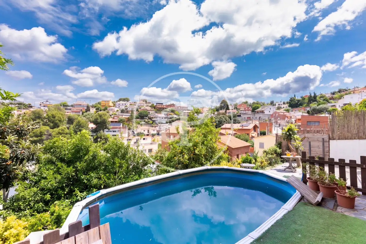 Piscina de Casa o chalet en venta en Terrassa con Aire acondicionado, Calefacción y Jardín privado