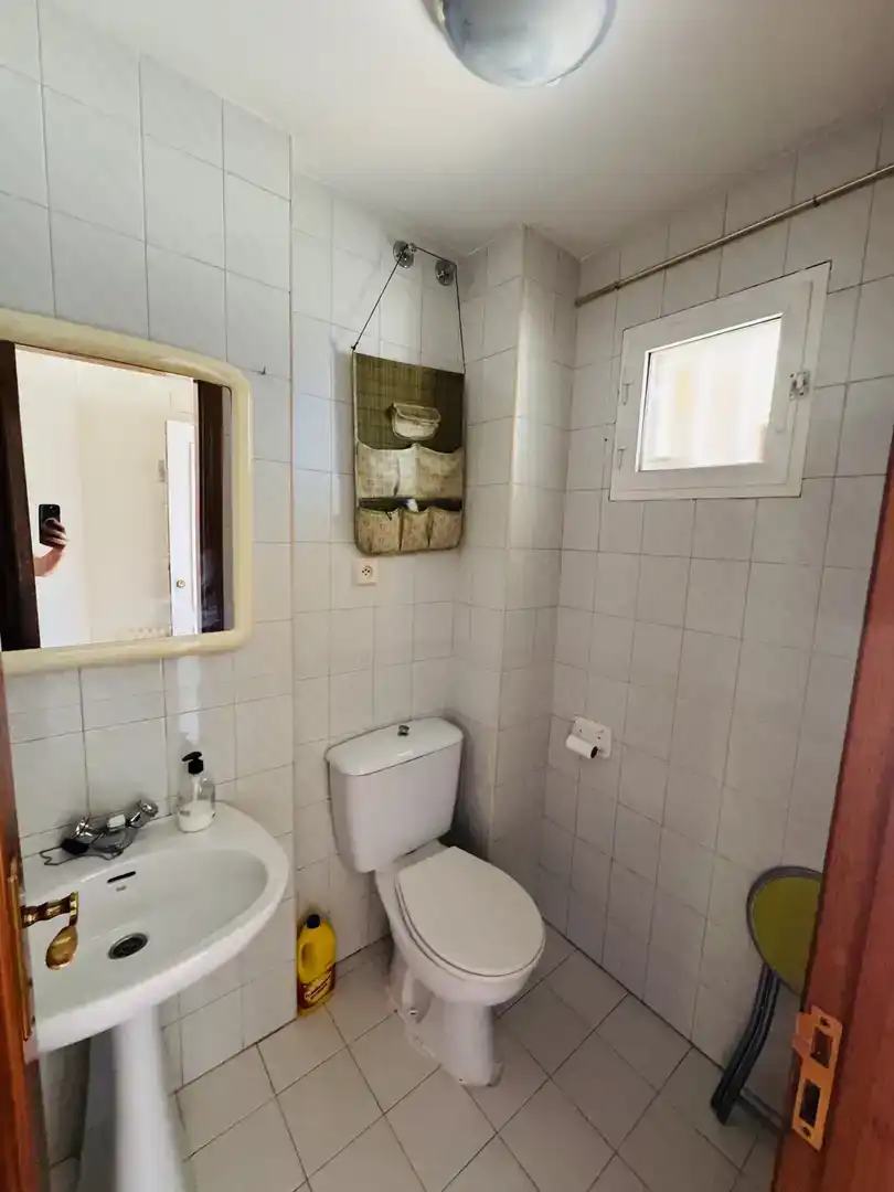 Bany de Casa o xalet en venda en Valladolid amb Parquet, Traster i Moblat