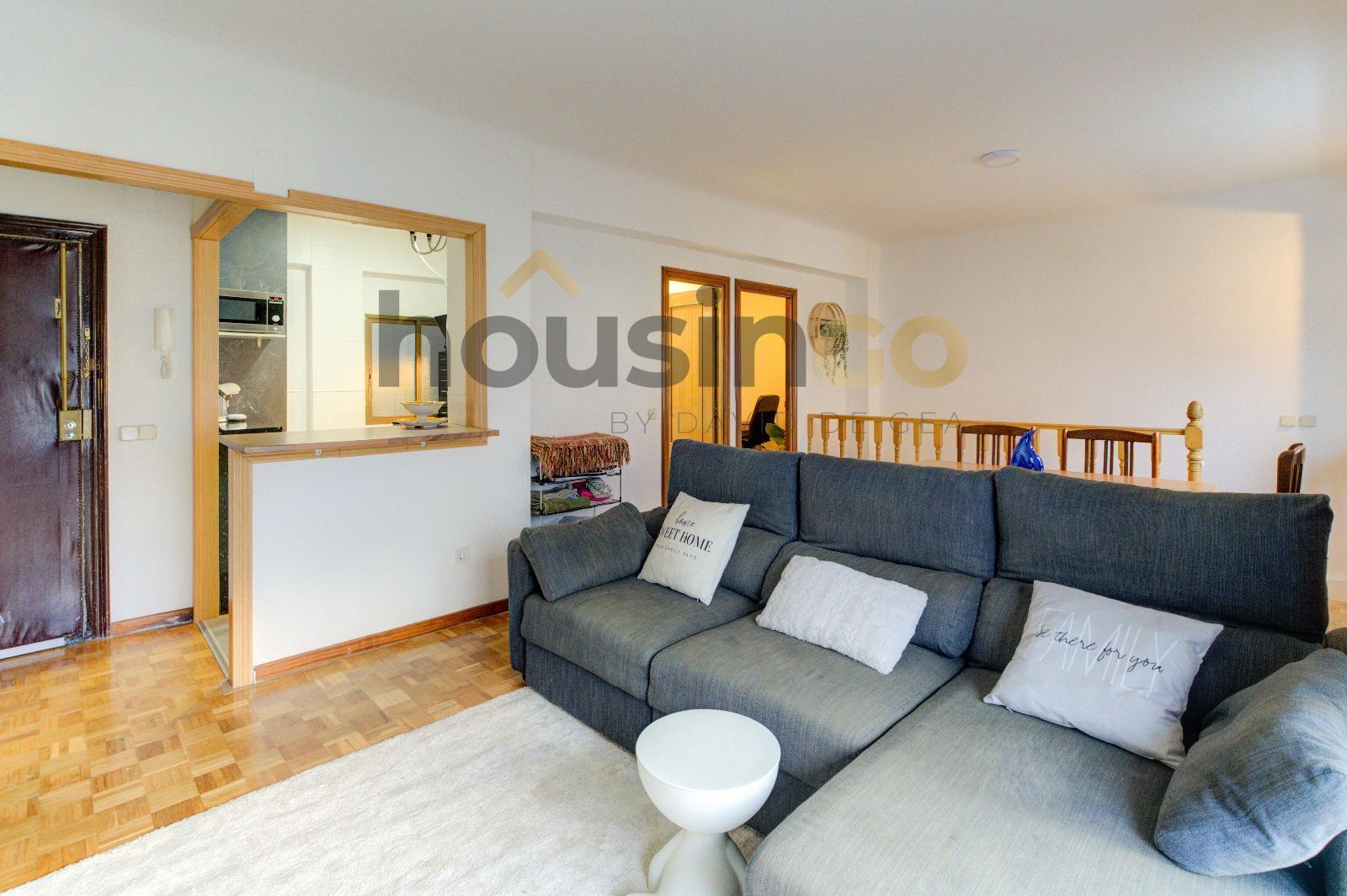 Living room of Duplex to rent in  Madrid Capital  with Heating, Terrace and Furnished