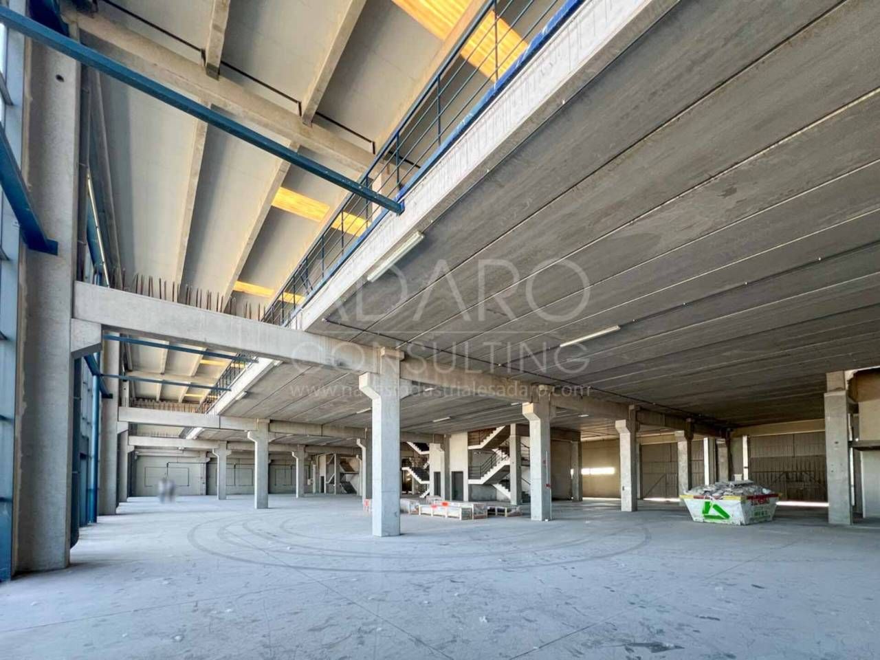 Nau industrial de lloguer en Alcalá de Henares