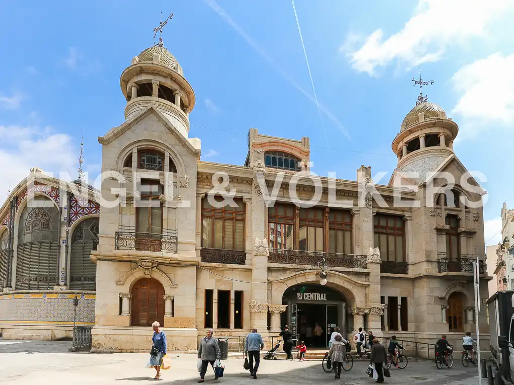 Vista exterior de Pis de lloguer en Ciutat Vella 