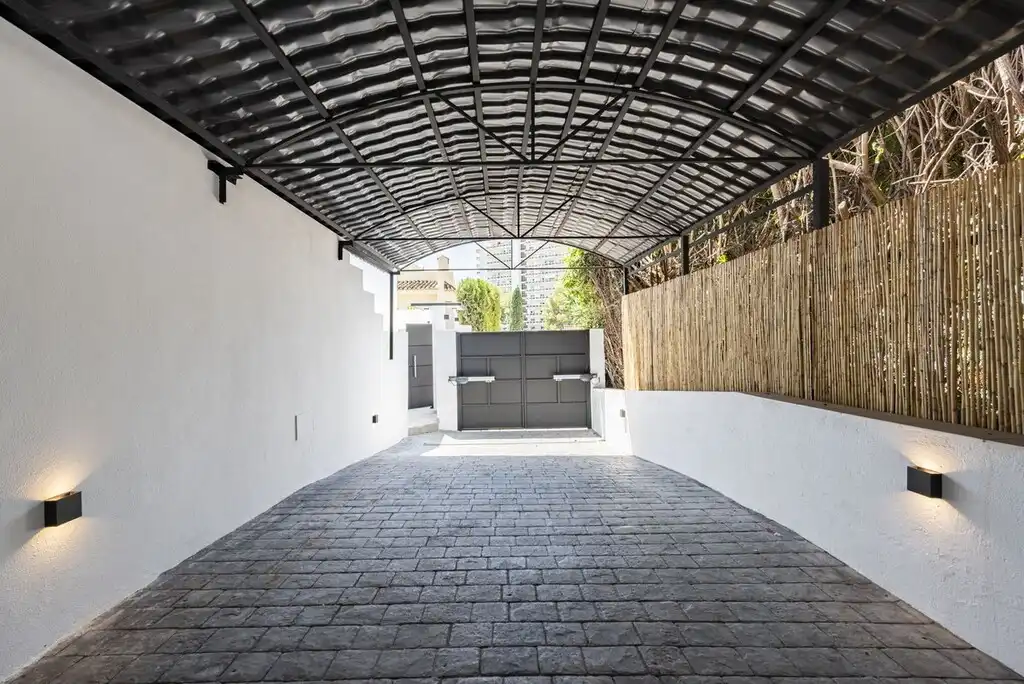 Terraza de Casa o chalet en venta en Marbella con Aire acondicionado, Jardín privado y Terraza