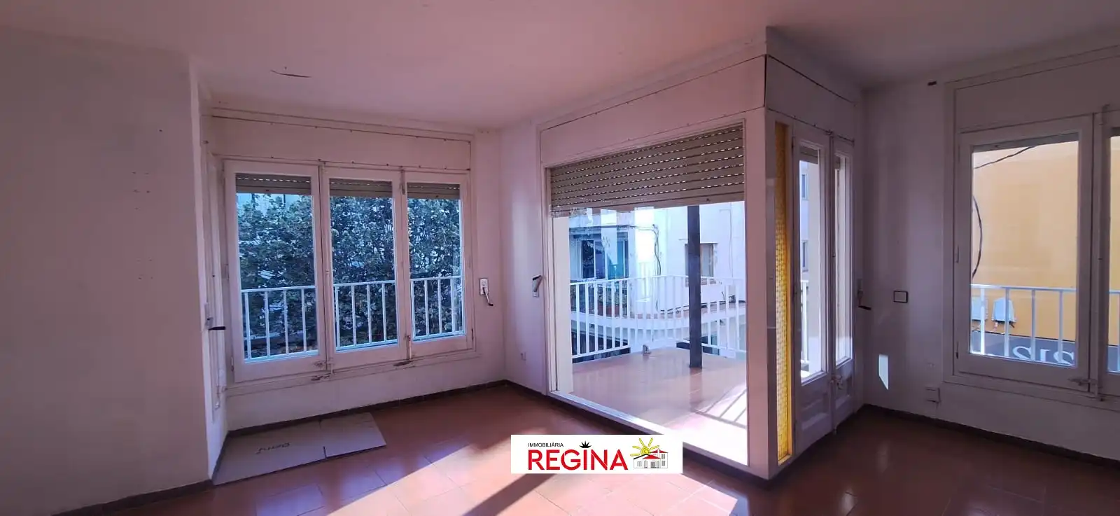 Appartement compact avec terrasse à vendre à Carrer del Mig