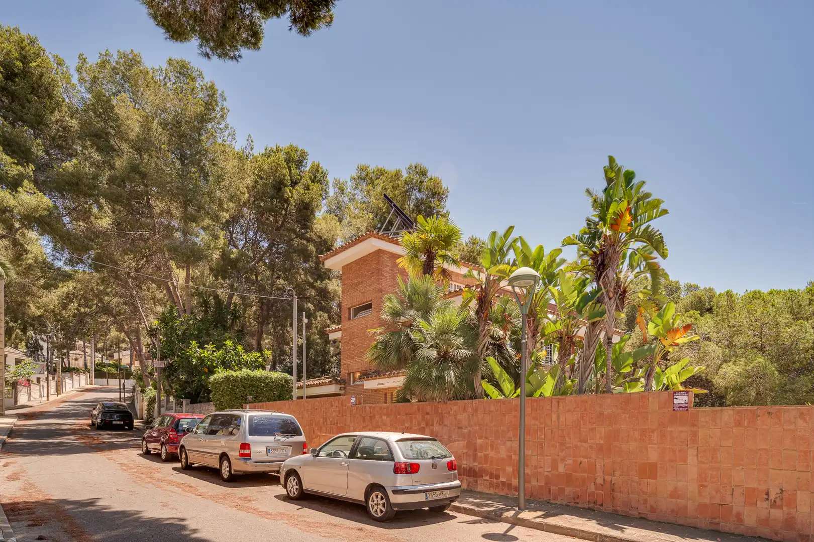 Vista exterior de Casa o xalet en venda en Tarragona amb Aire condicionat, Jardí privat i Terrassa