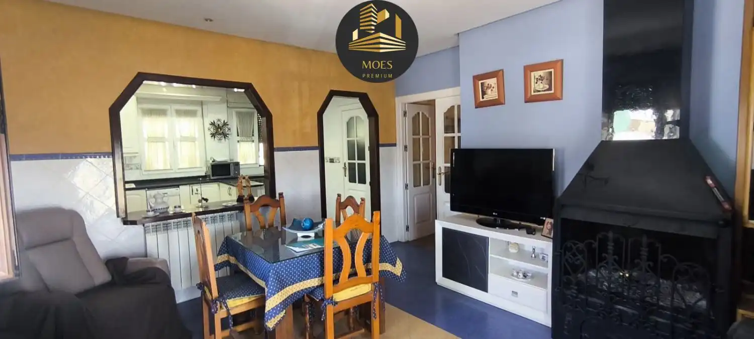 Wohnzimmer von Haus oder Chalet zum Verkauf in Úbeda mit Klimaanlage, Heizung und Terrasse
