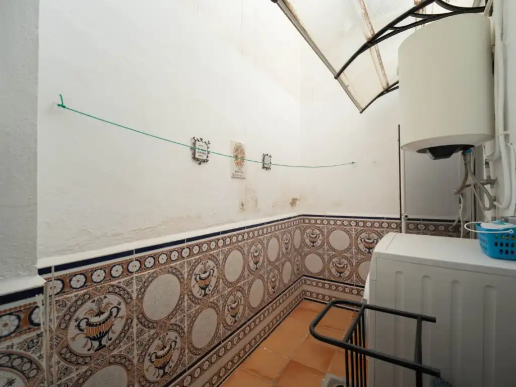 Planta baja en venta en La Pobla de Vallbona con Aire acondicionado, Calefacción y Terraza